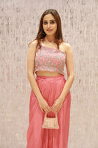 A contemporary 3-piece ensemble