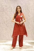 Contemporary 2-piece co-ord set