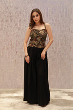 A contemporary jute-linen co-ord set